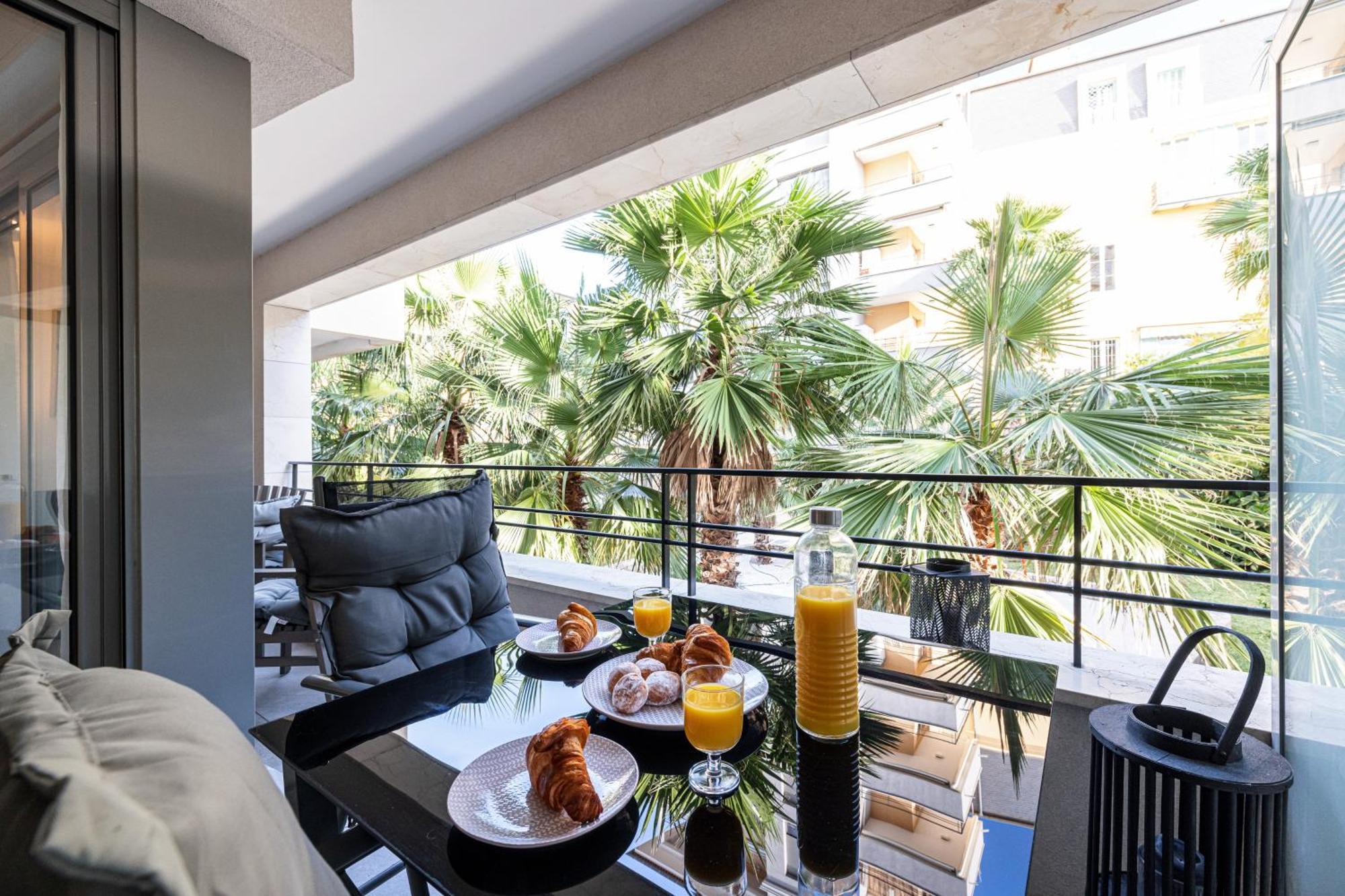 Studio Centre Terrasse Climatisation 50M Plage Menton Exterior photo